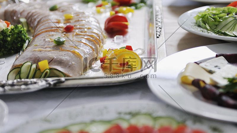 揭秘网红膨化食品代工：行业揭秘与品牌选择**